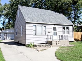 2850 W 101st Pl, Evergreen Park, IL