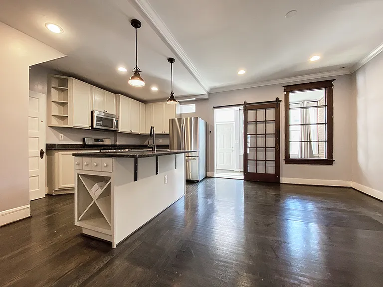 2519 N Capitol St NE — Photo 5