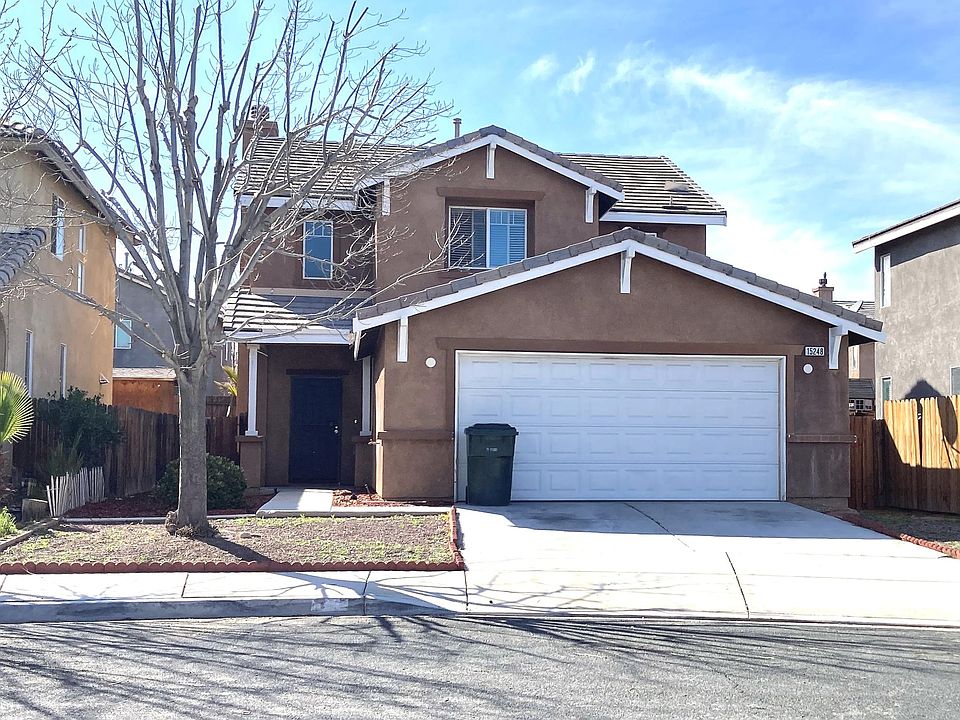 1st image of 15248 Sunbeam Ct