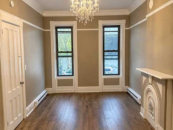 2nd image of 127 Dove St APT 1