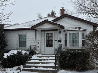 184 S Douglas Ave, Bradley, IL 60915