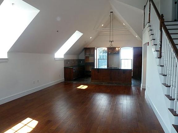 3rd image of 1000 Chapel View Blvd Unit 301