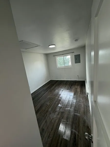 1 bed, 700 sqft, $925 — Photo 4