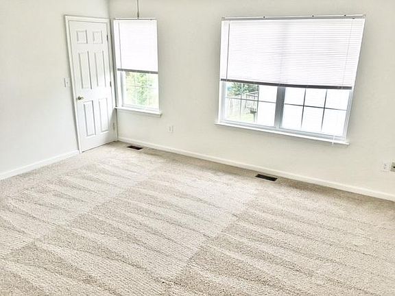 5th image of 126 Greenway Village Pl