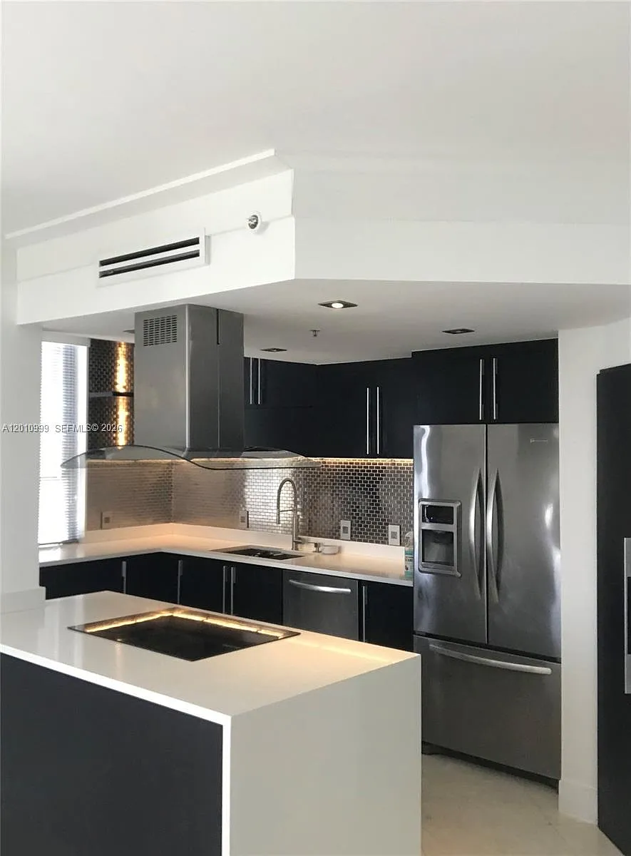 Building Photo - 701 Brickell Key Blvd #910