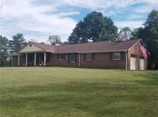 1438 Gammons Rd, Stuart, VA 24171