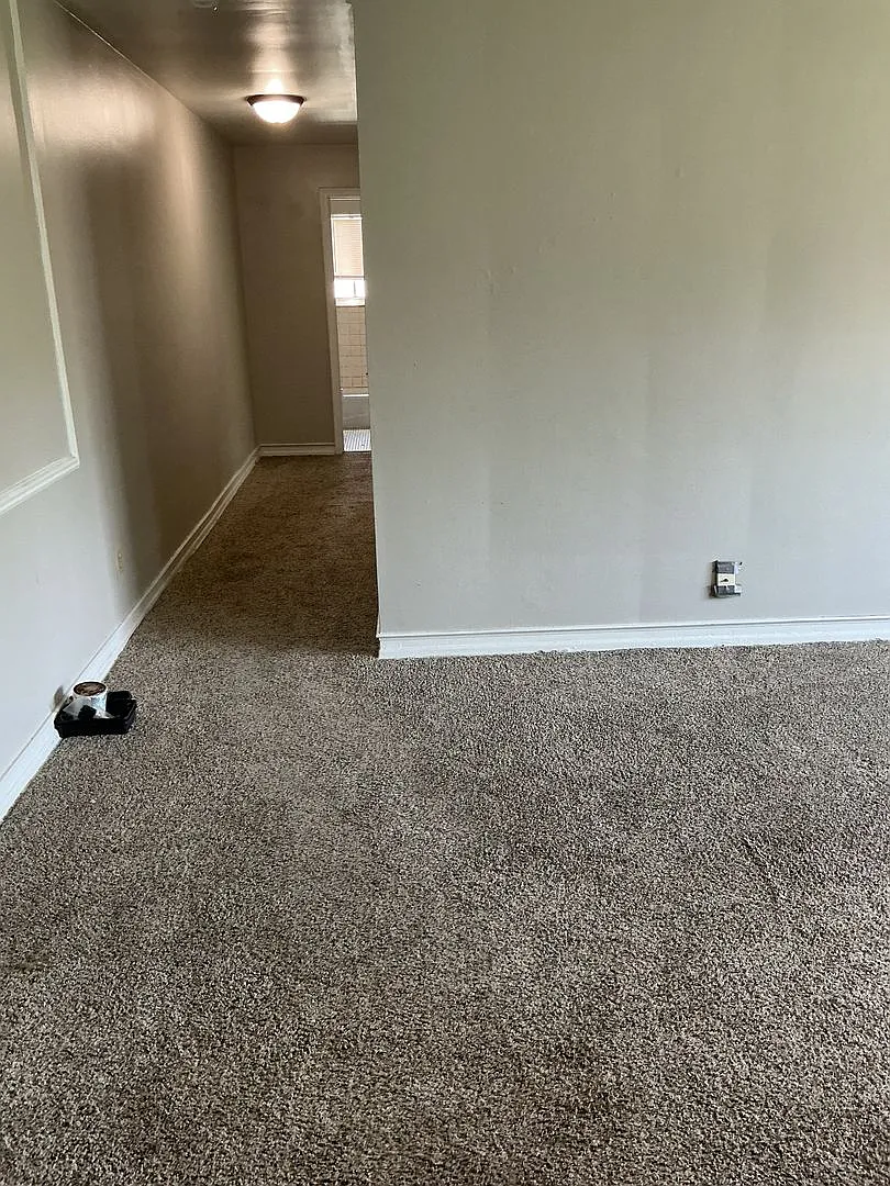 Wilshire Apartments (Wilshire 23 LLC) — Photo 4