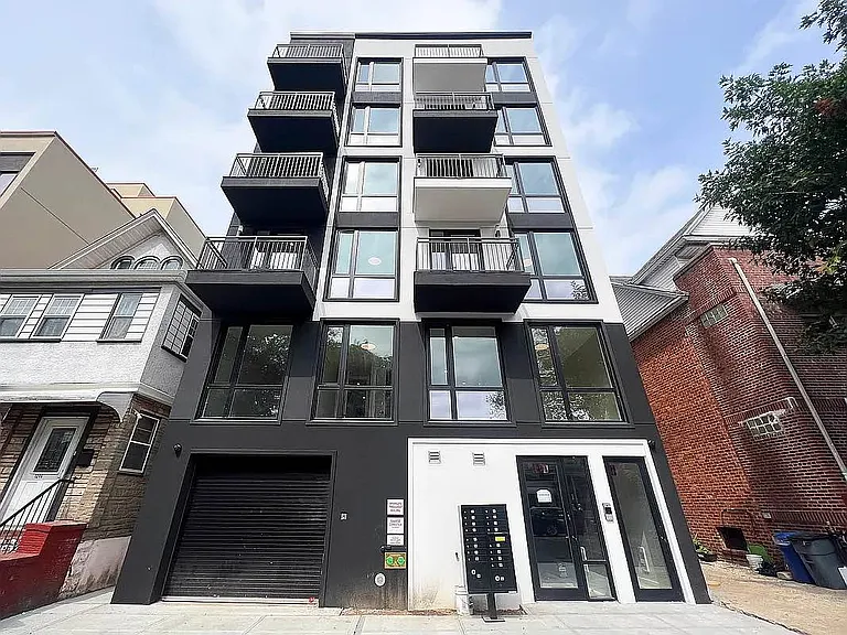 1242 New York Ave #2A — Photo 7