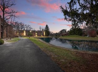 2110 W Good Hope Rd UNIT 4, Glendale, WI 53209