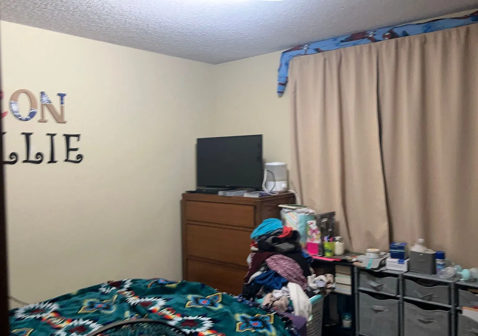 2 bedroom apartment. Includes all utilities! — Photo 4