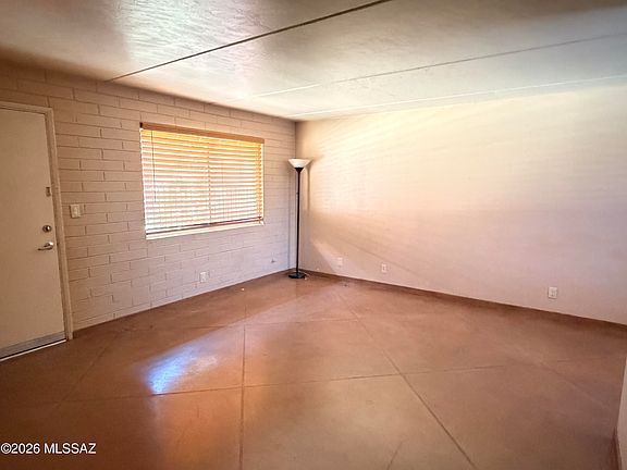 4th image of 55 N Cherry Ave #Avenue105