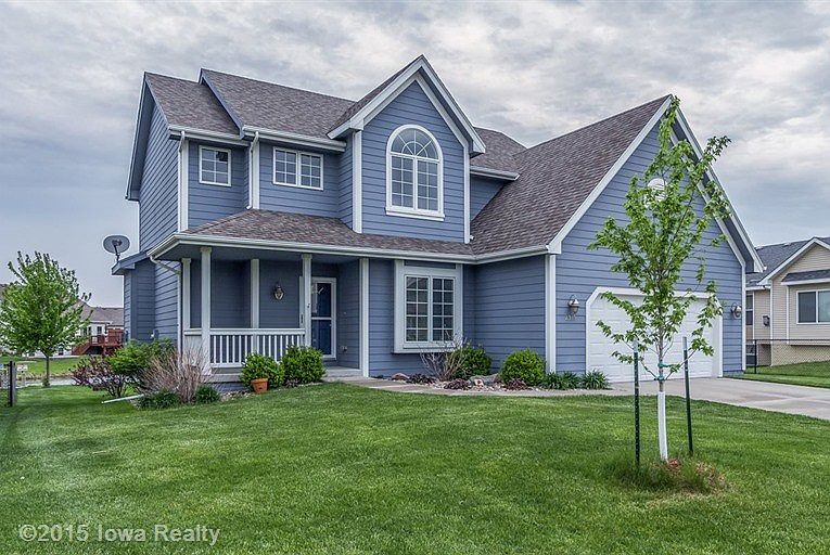 1st image of 2315 SE Leeann Dr