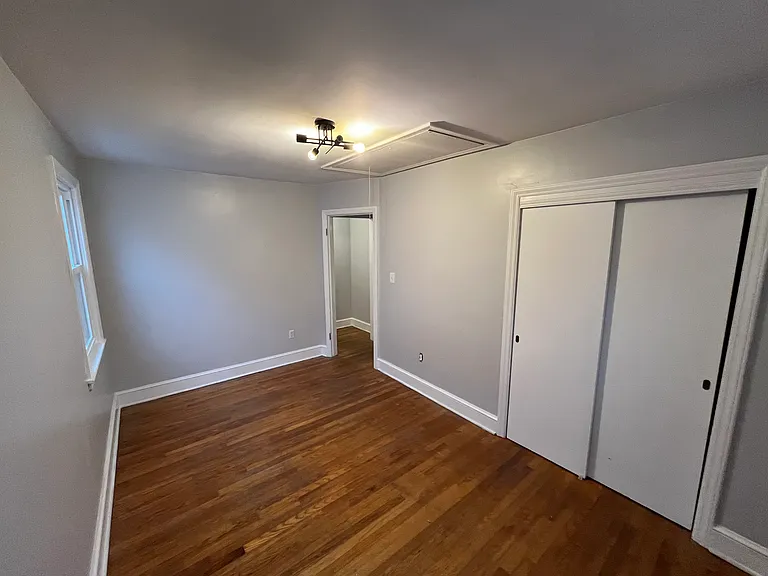 611 Delaware Ave #1 — Photo 2