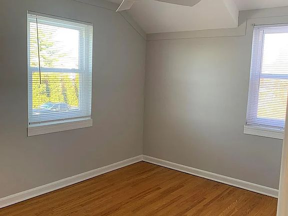 5th image of 1736 Northwest Blvd