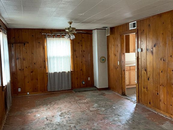 5th image of 3825 W Burroughs Rd