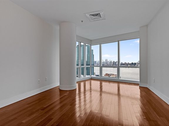 2nd image of 77 Hudson St APT 2705