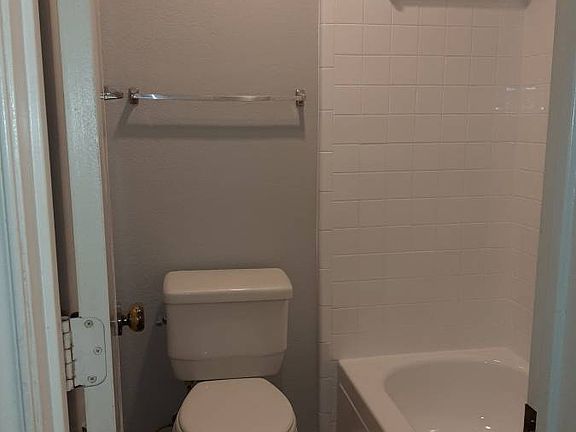 5th image of 6336 Canyon Cir