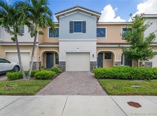 443 NE 194th Ter, Miami, FL 33179
