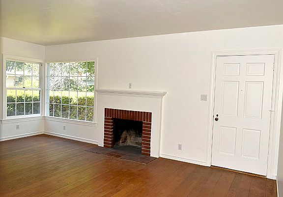 4th image of 1317 Nebraska St
