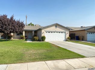 1318 Lucerne Dr, Bakersfield, CA 93307