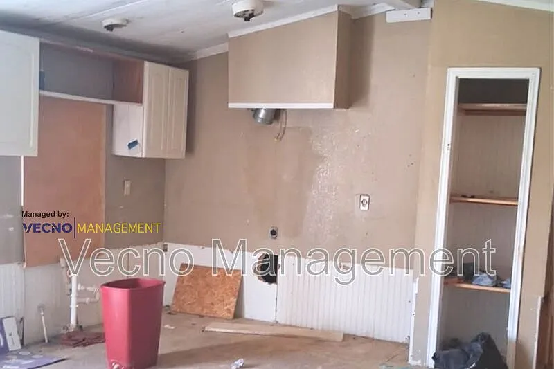 Highway 16 Mobile Home Park — Photo 3