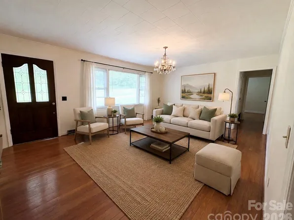 30 Cypress Rd, Marion, NC 28752