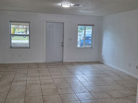 3rd image of 19085 Tangerine Rd #19089