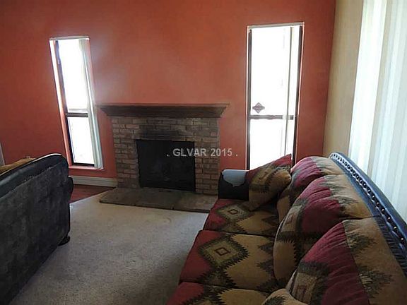 3rd image of 1312 Bass Dr Unit C