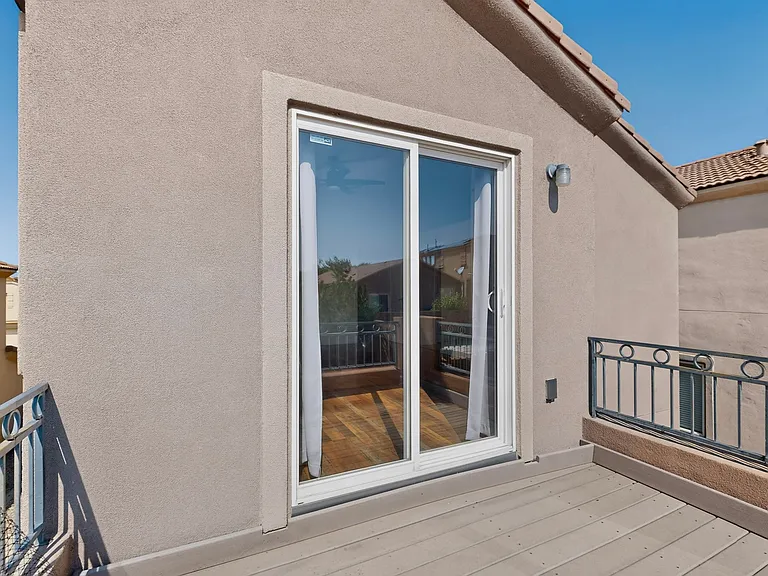 2323 Margarita Dr SE — Photo 38