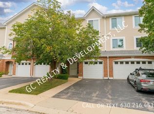 238 E Parallel St #238, Palatine, IL 60067