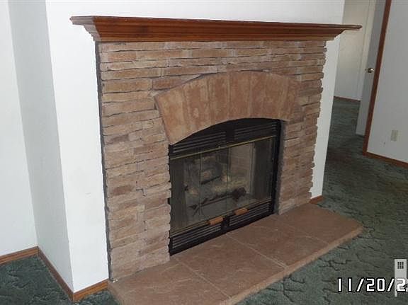 5th image of 9241 Highland Hills Drive NE
