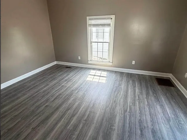 1125 Textile Pl — Photo 6