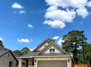 35428 Woodtrace Cir, Pinehurst, TX 77362