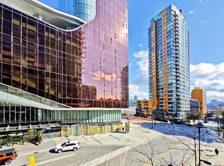 38 Smithe St #351, Vancouver, BC