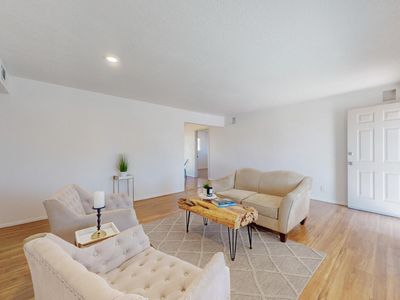 301 65th St SW, Albuquerque, NM, 87121