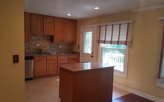5th image of 7430 Princeton Circle Dr