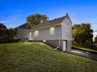 4256 5th St NE, Columbia Heights, MN 55421