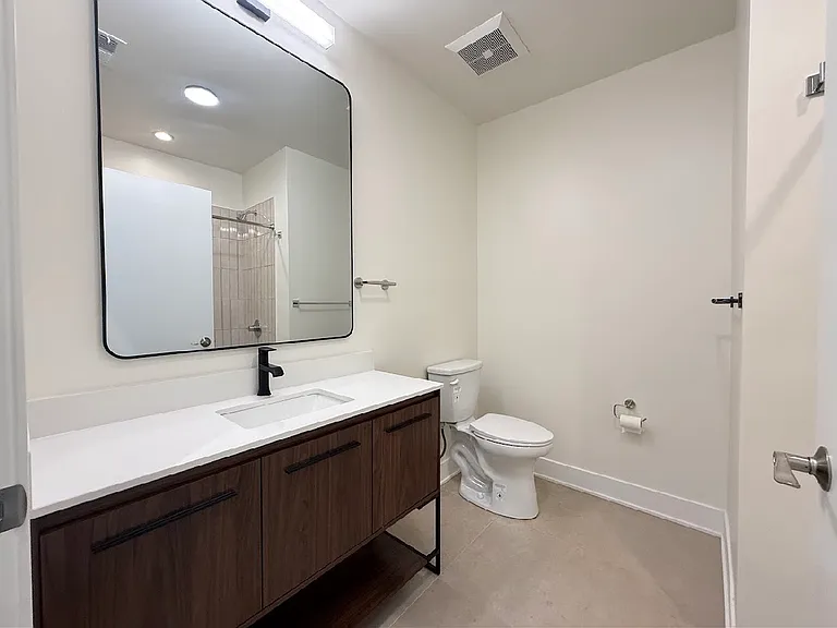 3801 W 26th St #304 — Photo 8