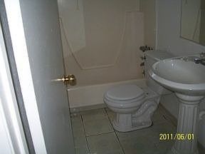 5th image of 13542 Lassen St