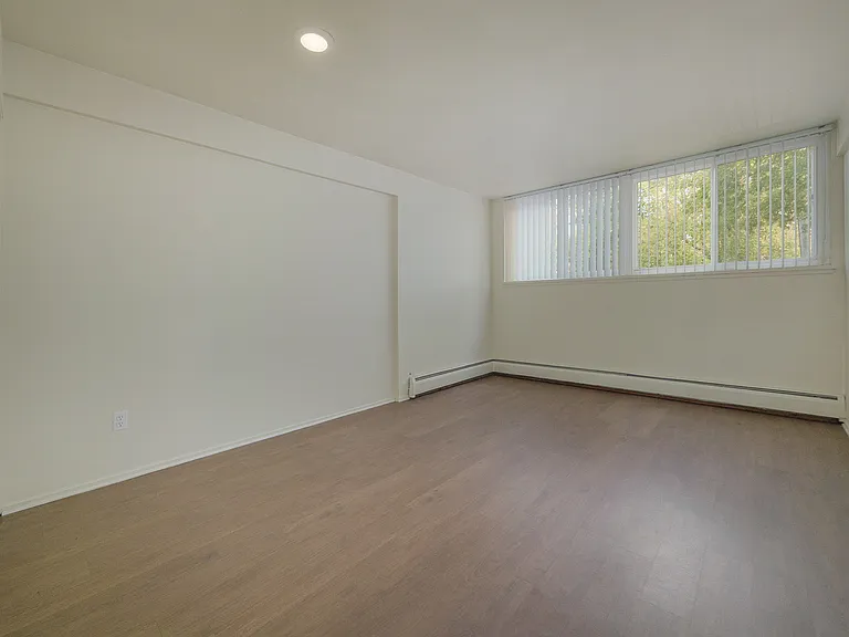 441 S. First St. — Photo 20