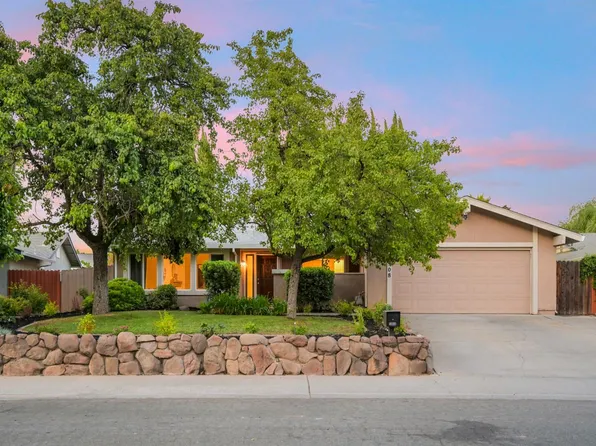 5908 Shadow Oak Dr, Citrus Heights, CA 95621