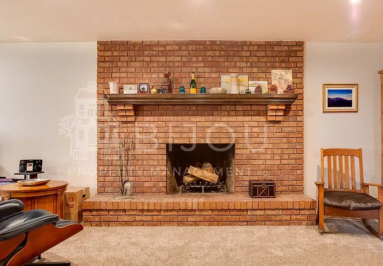 355 Waco Ct — Photo 12