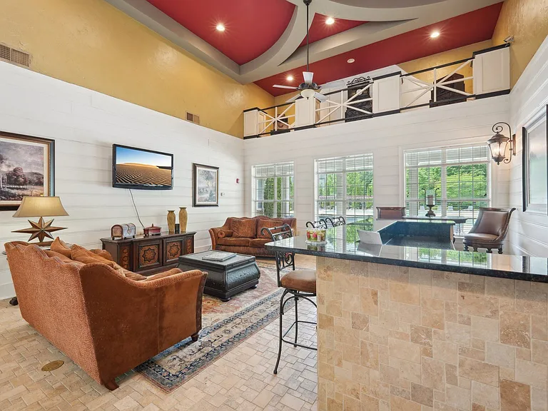 Stillwood Farms Apartments at Newnan — Photo 23