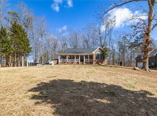 2329 Millbrook Dr, Haw River, NC 27258