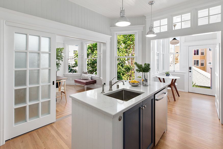 1st image of 15-19 Landers St #19