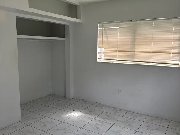 1440 NE 171st St APT 2, North Miami Beach, FL 33162