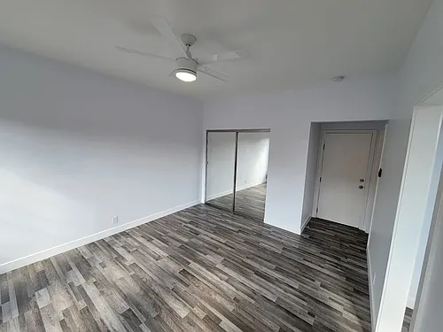 131 N Alvarado St Photo 1