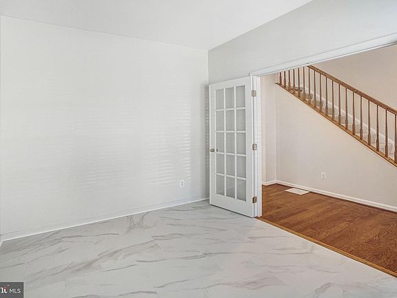 5th image of 16616 Barge Cir