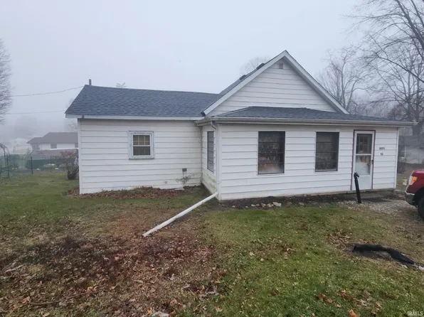 33 S West St, Logansport, IN 46947