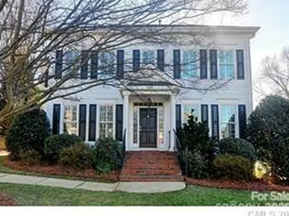 7618 Sharpthorne Pl, Charlotte, NC 28270